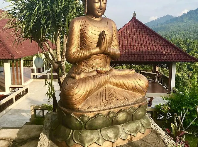 Resort Jembrana 4*